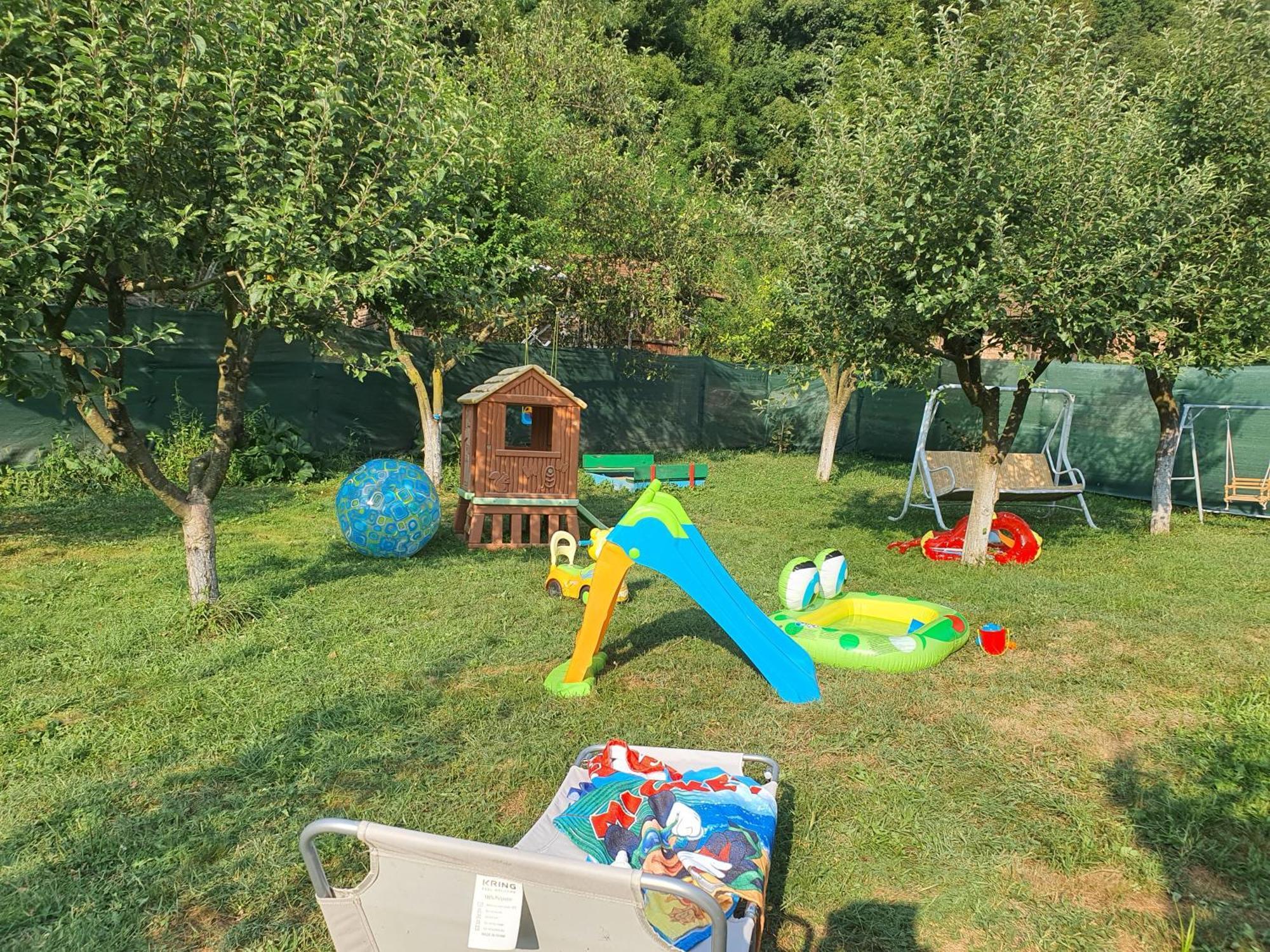 Стаи За Гости Тони Ribarița Exterior foto